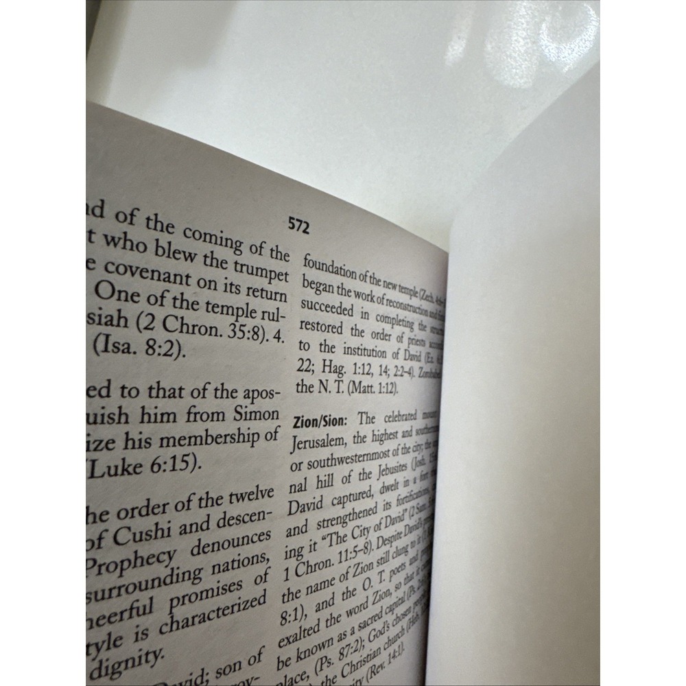 VTG HOLY BIBLE KJV Words of Christ in Red Dictionary Concordance Barbour 2006 - Picture 10 of 14